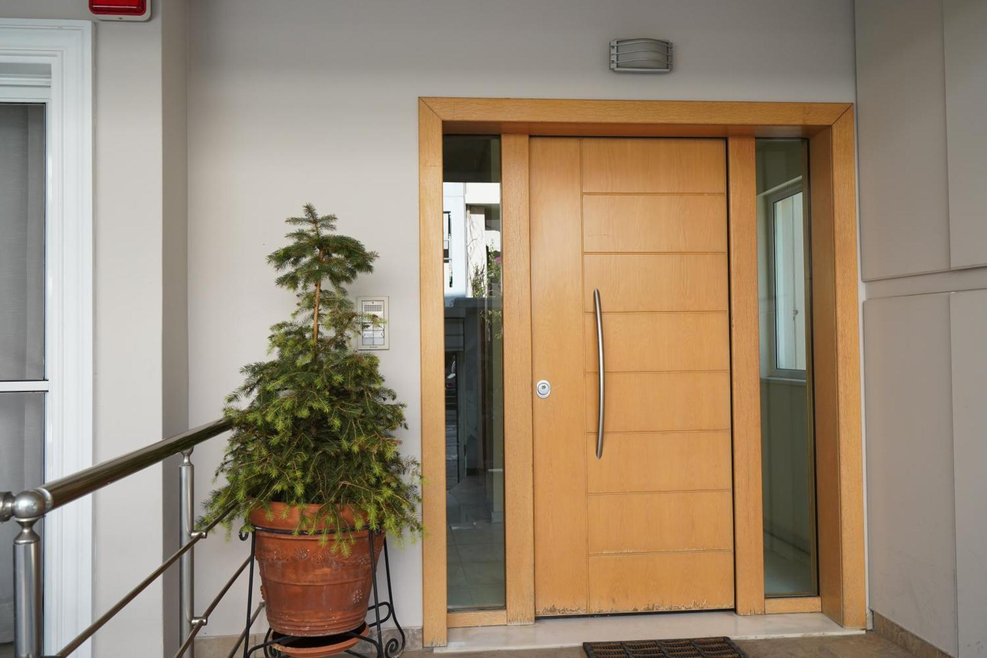 Garden Apartment Next To The Mall -Private Parking 雅典 外观 照片