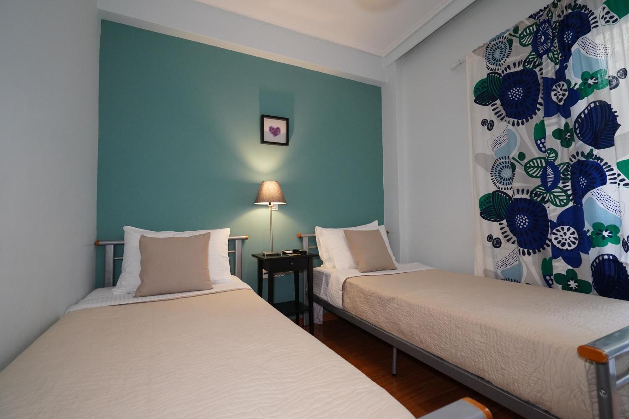 Garden Apartment Next To The Mall -Private Parking 雅典 外观 照片