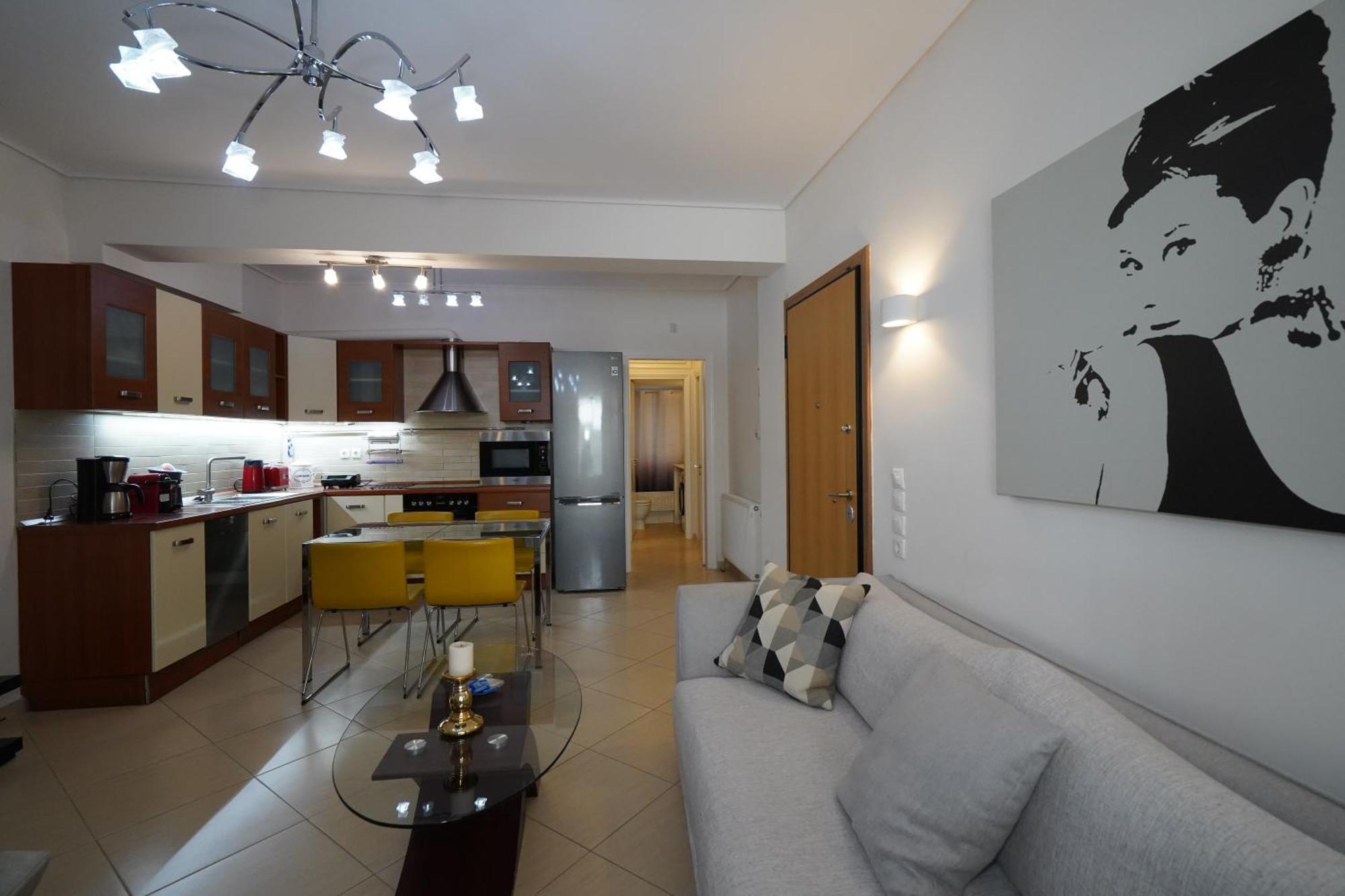 Garden Apartment Next To The Mall -Private Parking 雅典 外观 照片