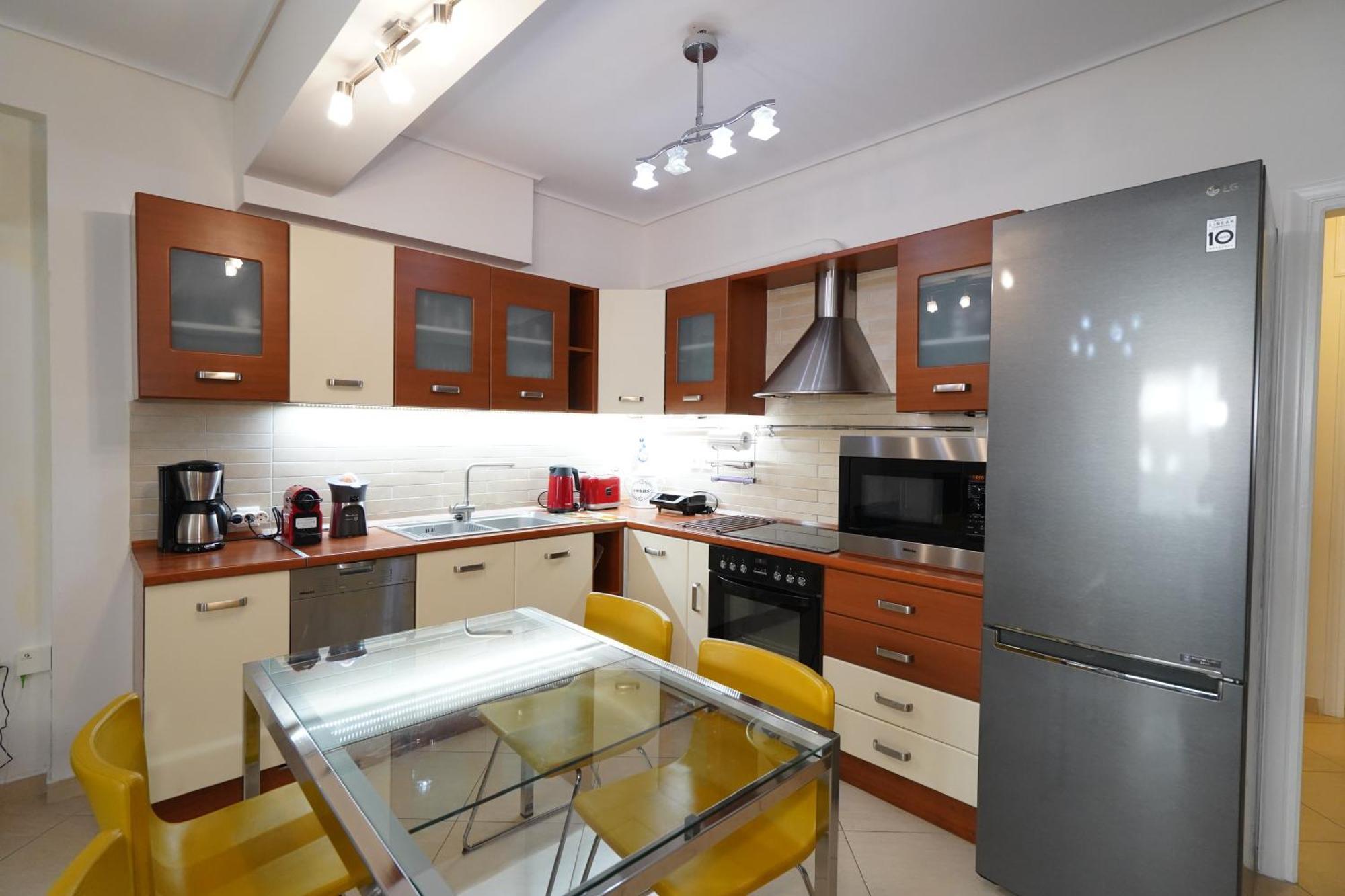 Garden Apartment Next To The Mall -Private Parking 雅典 外观 照片